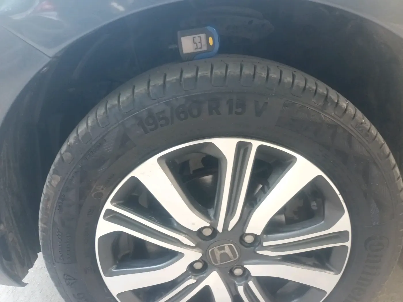 2022 Honda Amaze 1.2L I-VTEC VX CVT, Petrol, Automatic, 74,080 km, tyre