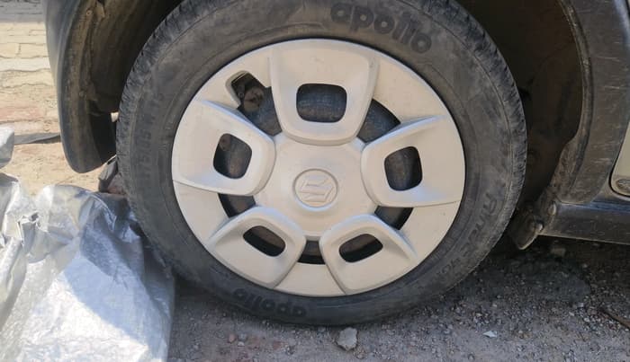 2022 Maruti IGNIS DELTA 1.2, Petrol, Manual, 26,403 km, tyre