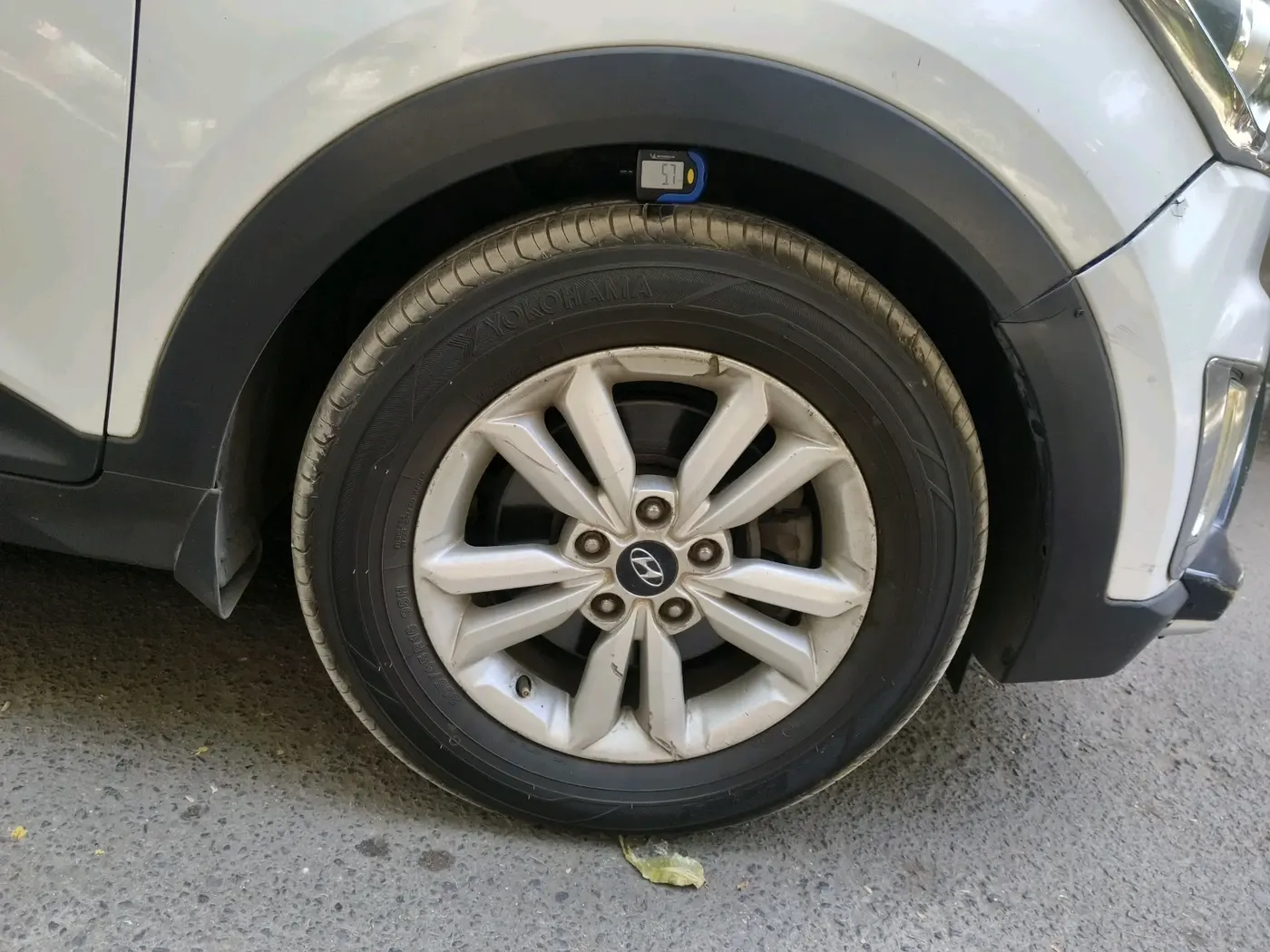 2015 Hyundai Creta SX PLUS AT 1.6 DIESEL, Diesel, Automatic, 90,525 km, tyre