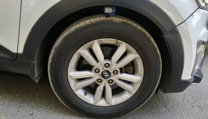 2015 Hyundai Creta SX PLUS AT 1.6 DIESEL, Diesel, Automatic, 90,525 km, tyre