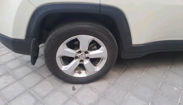 2020 Jeep Compass LONGITUDE PLUS 1.4 PETROL AT, Petrol, Automatic, 26,829 km, tyre