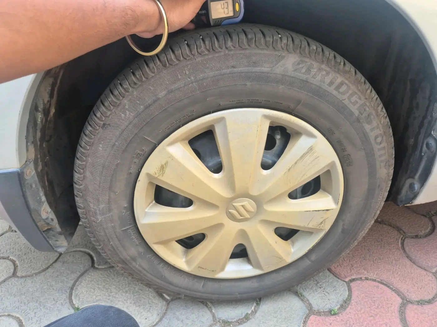 2011 Maruti Swift Dzire VXI, Petrol, Manual, 1,03,229 km, tyre