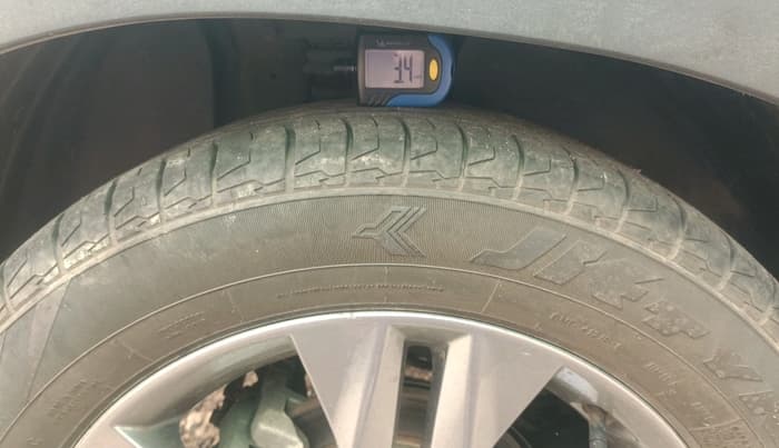 2022 KIA SELTOS HTX IVT 1.5 PETROL, Petrol, Automatic, 33,902 km, tyre