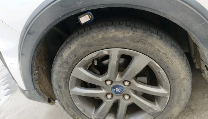 2018 Ford FREESTYLE TITANIUM 1.2 PETROL, CNG, Manual, 95,562 km, tyre
