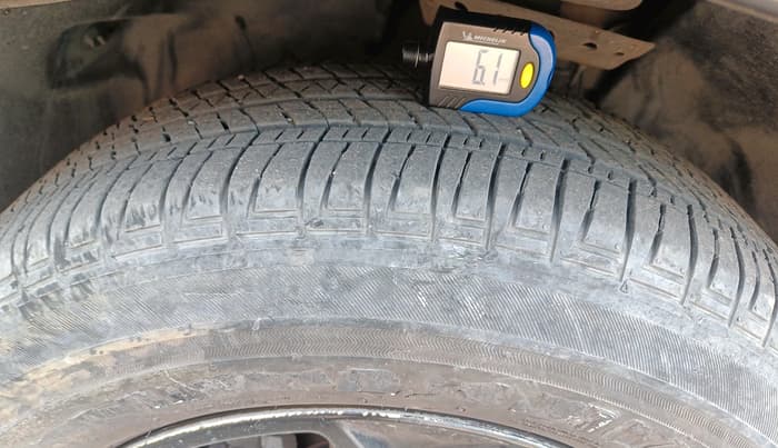 2019 Tata Harrier XZ 2.0L, Diesel, Manual, 78,074 km, tyre
