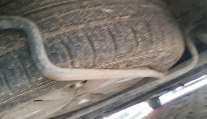 2014 Maruti Ertiga ZDI, Diesel, Manual, 1,97,678 km, tyre