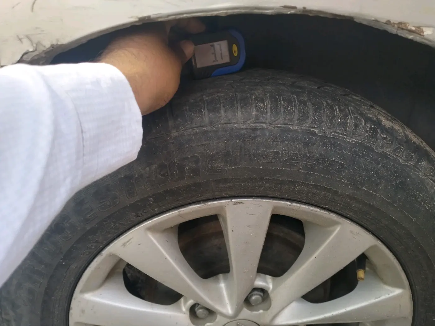 2014 Maruti Ertiga ZDI, Diesel, Manual, 1,97,678 km, tyre