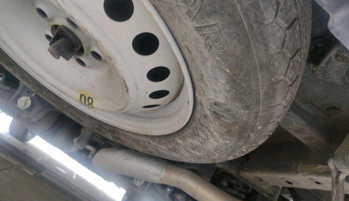 2022 Mahindra XUV700 AX 7 D AT 7 STR, Diesel, Automatic, 79,410 km, tyre