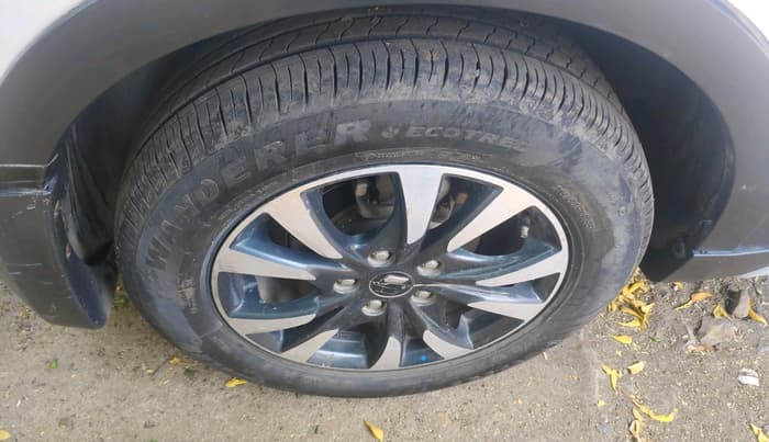 2018 Maruti S Cross ZETA 1.3, Diesel, Manual, 75,575 km, tyre