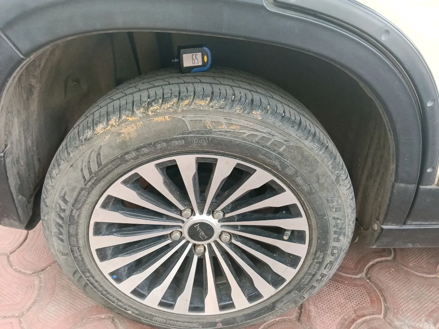 2021 Maruti Vitara Brezza VXI, Petrol, Manual, 24,777 km, tyre