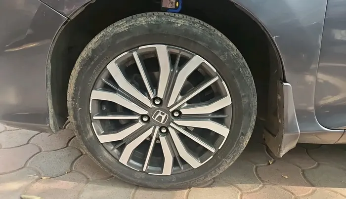 2019 Honda City 1.5L I-VTEC VX, Petrol, Manual, 1,08,954 km, tyre