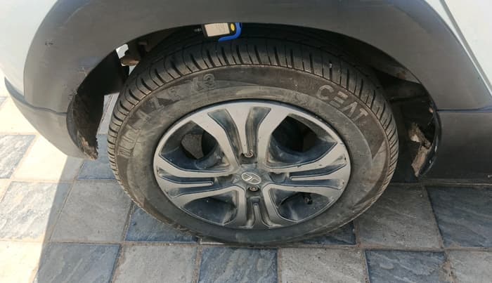 2019 Tata TIAGO NRG PETROL AMT, Petrol, Automatic, 52,154 km, tyre