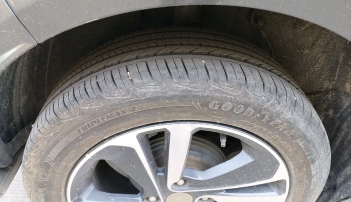2022 Tata ALTROZ XZ PETROL, Petrol, Manual, 39,282 km, tyre