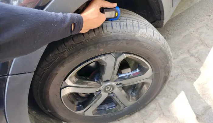 2023 Tata NEXON XZA PLUS LUX SUNROOF RED DARK PETROL, Petrol, Automatic, 93,227 km, tyre