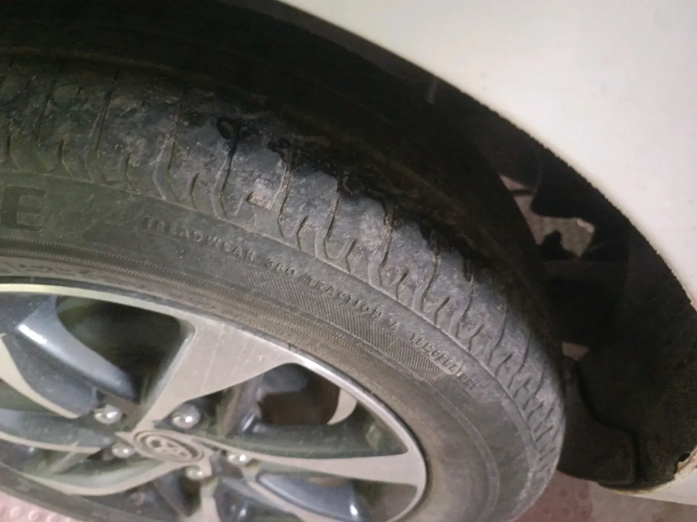 2024 Toyota RUMION V AT , Petrol, Automatic, 43,933 km, tyre