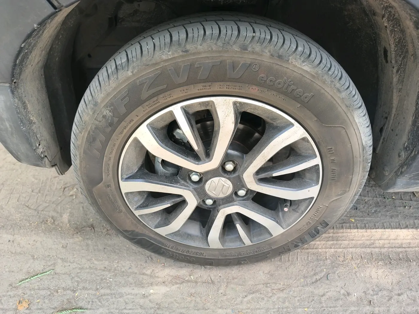 2025 Maruti S PRESSO VXI Plus AMT, Petrol, Automatic, 3,405 km, tyre