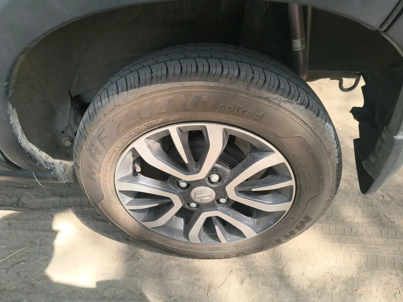 2025 Maruti S PRESSO VXI Plus AMT, Petrol, Automatic, 3,405 km, tyre