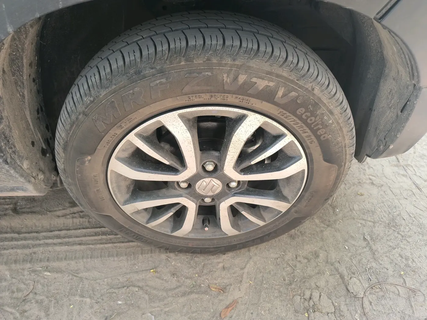 2025 Maruti S PRESSO VXI Plus AMT, Petrol, Automatic, 3,405 km, tyre