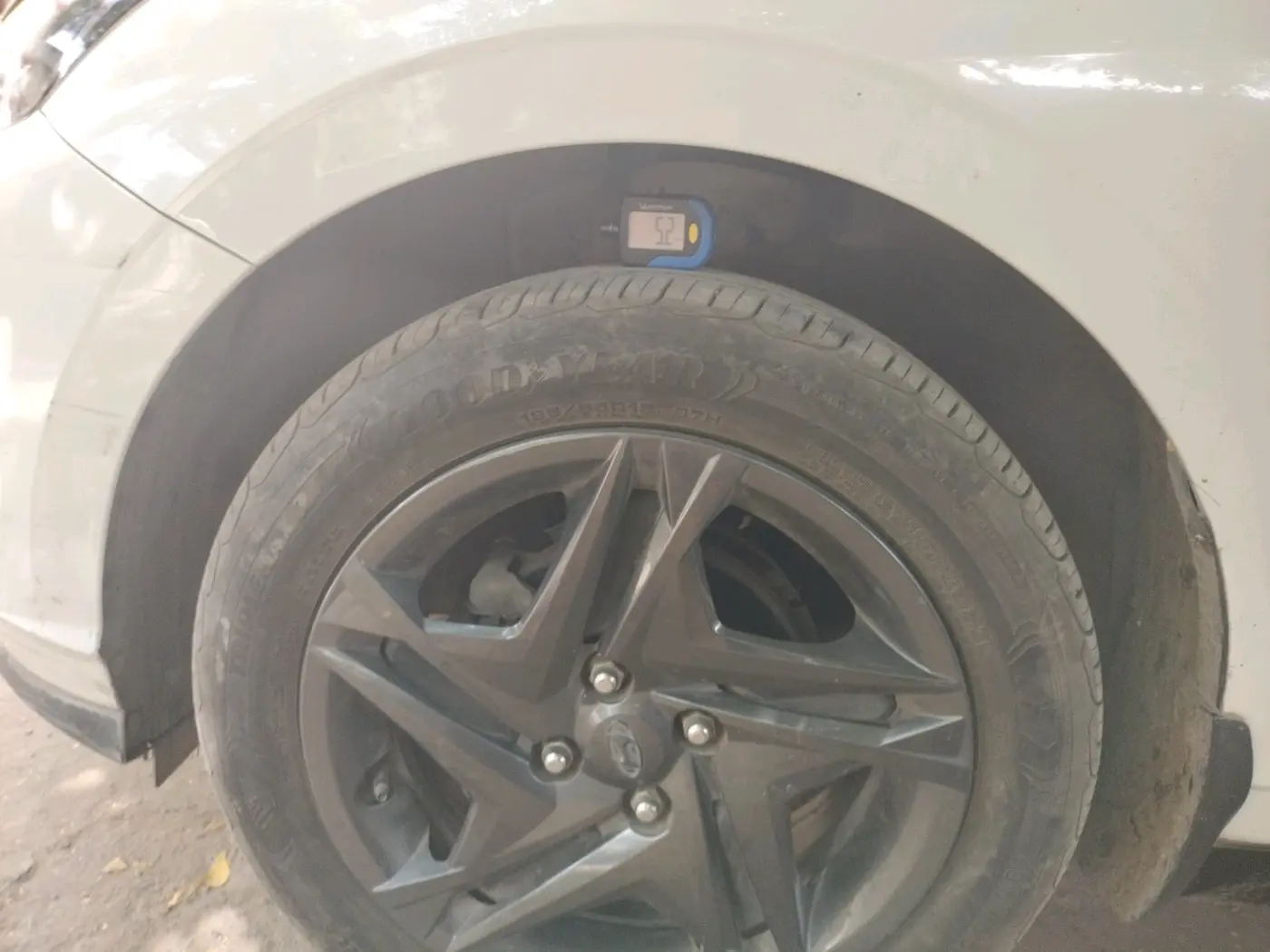 2021 Hyundai NEW I20 SPORTZ 1.0T GDI IMT, Petrol, Manual, 43,097 km, tyre