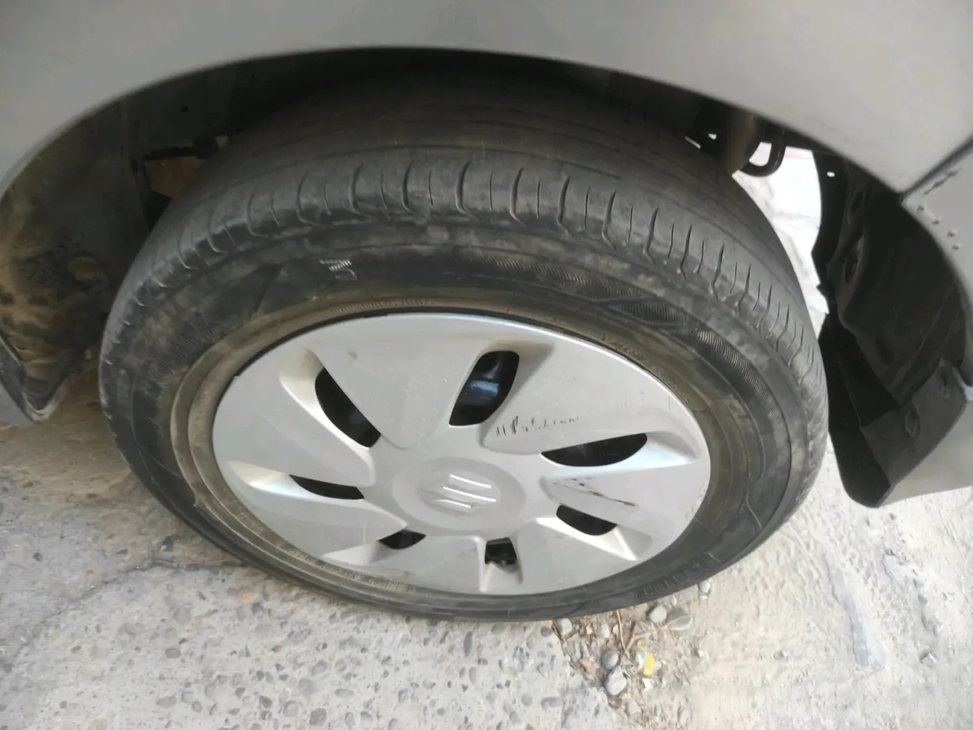 2018 Maruti Celerio VXI (O) CNG, CNG, Manual, 1,03,783 km, tyre