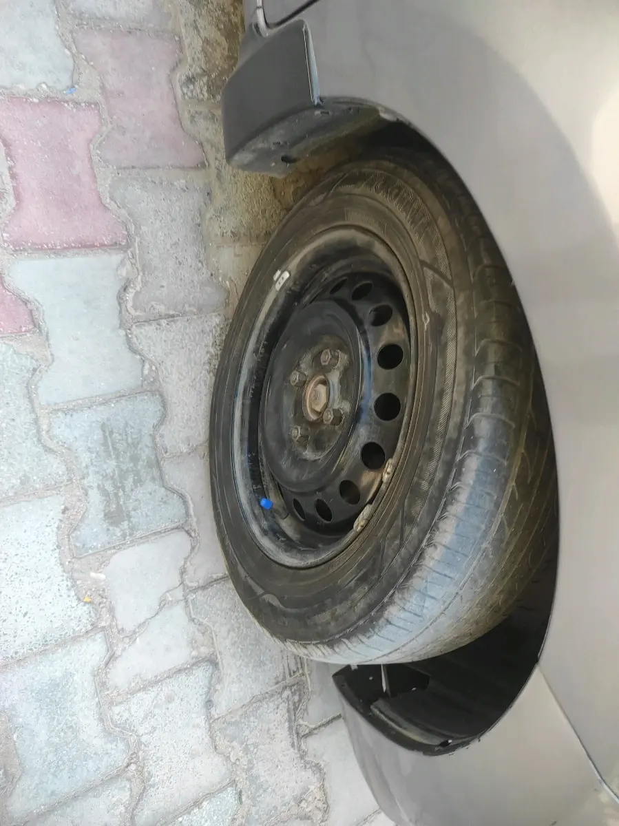 2018 Maruti Celerio VXI (O) CNG, CNG, Manual, 1,03,783 km, tyre