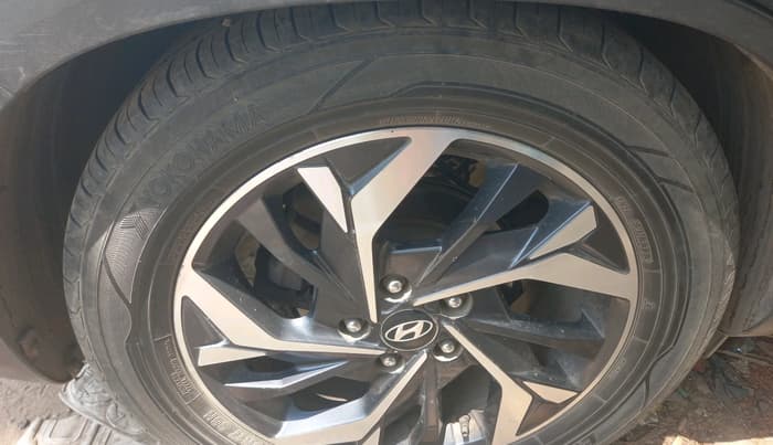 2020 Hyundai Creta SX IVT 1.5 PETROL, Petrol, Automatic, 98,951 km, tyre