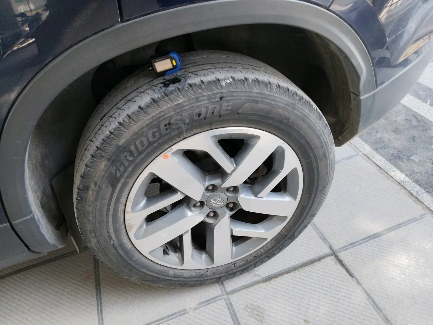 2021 Tata Safari XZA PLUS, Diesel, Automatic, 58,357 km, tyre