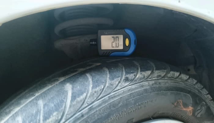 2011 Hyundai Santro Xing GLS, Petrol, Manual, 53,186 km, tyre