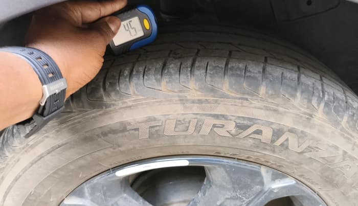 2022 Tata NEXON XZA PLUS DIESEL DARK EDITION, Diesel, Automatic, 34,089 km, tyre