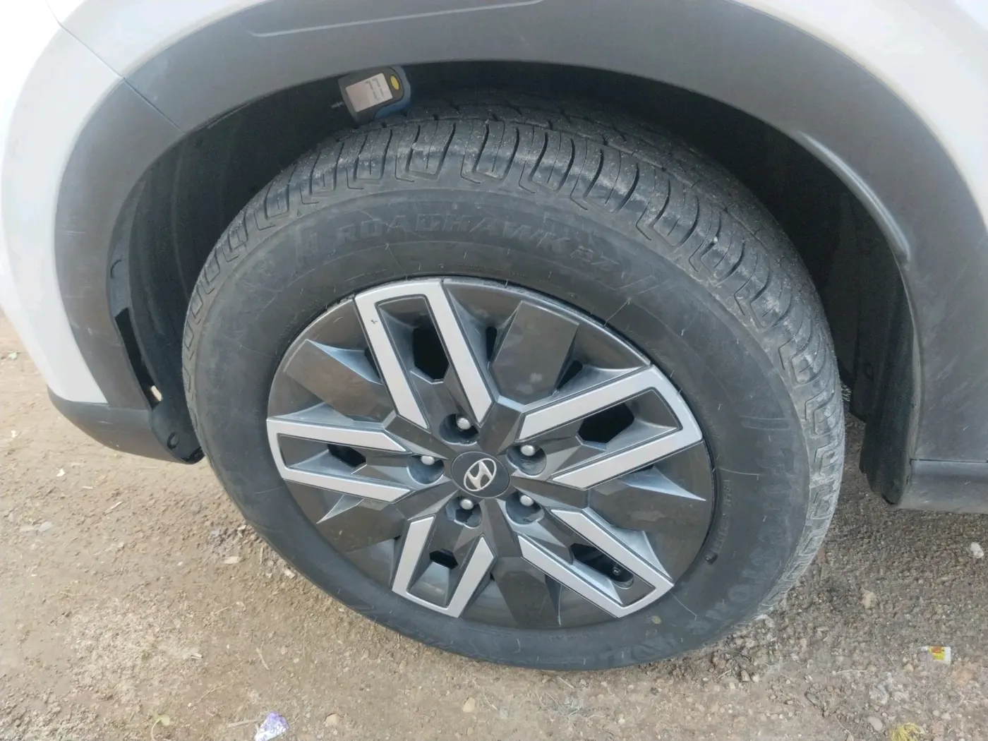 2023 Hyundai VENUE S (O) 1.0 Turbo Petrol DCT, Petrol, Automatic, 34,136 km, tyre