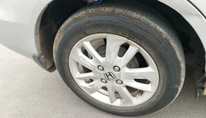 2014 Honda Amaze 1.5L I-DTEC VX, Diesel, Manual, 85,799 km, tyre