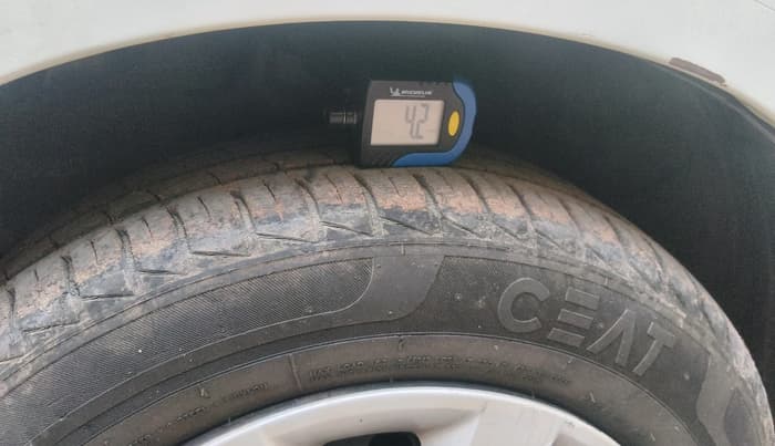 2016 Maruti Celerio VXI AMT, Petrol, Automatic, 45,908 km, tyre