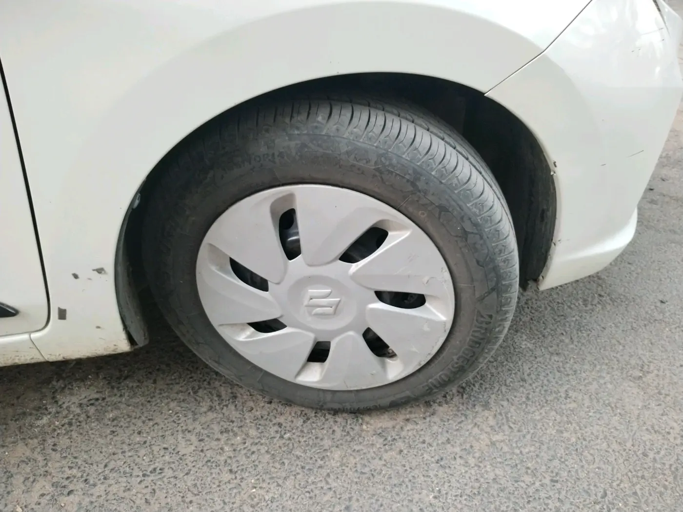 2019 Maruti Celerio VXI CNG, CNG, Manual, 76,597 km, tyre