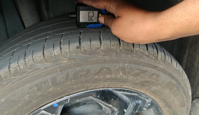 2022 Maruti BREZZA ZXI SMART HYBRID , Petrol, Manual, 77,366 km, tyre