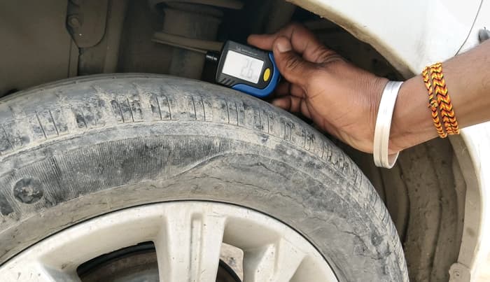 2018 Tata Tiago XZA PETROL, Petrol, Automatic, 40,144 km, tyre