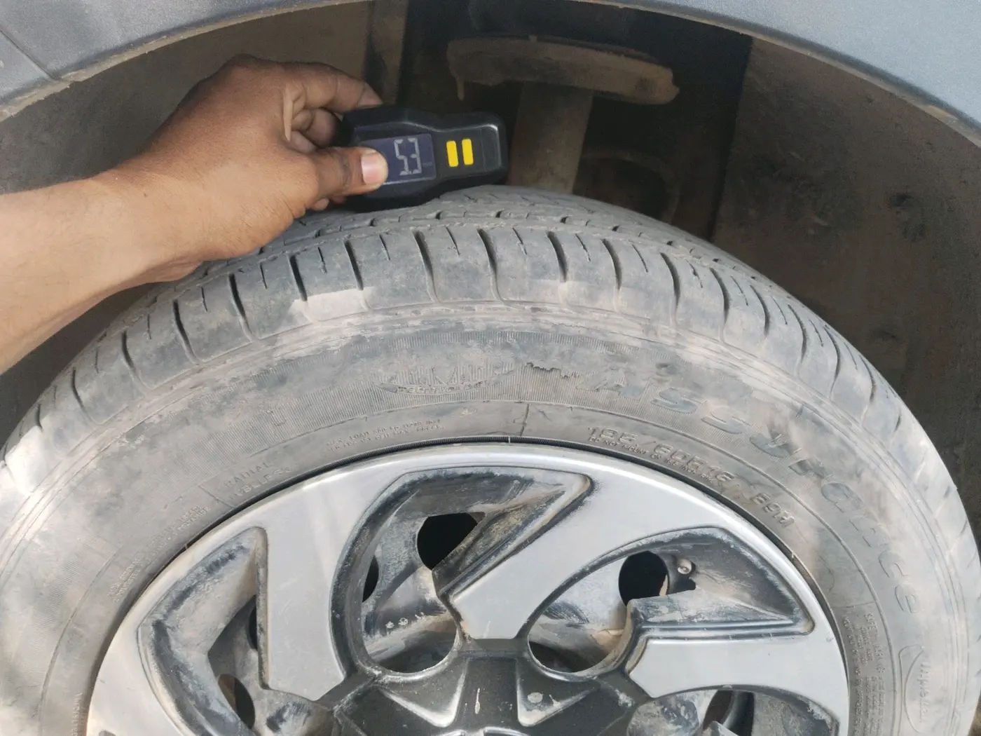 2022 Tata NEXON XM PLUS SUNROOF PETROL, Petrol, Manual, 45,239 km, tyre
