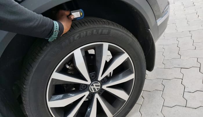 2021 Volkswagen T-ROC 1.5 TSI AT, Petrol, Automatic, 62,078 km, tyre