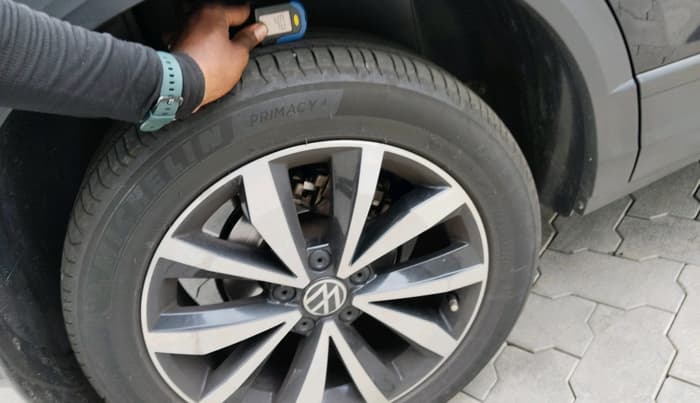 2021 Volkswagen T-ROC 1.5 TSI AT, Petrol, Automatic, 62,078 km, tyre