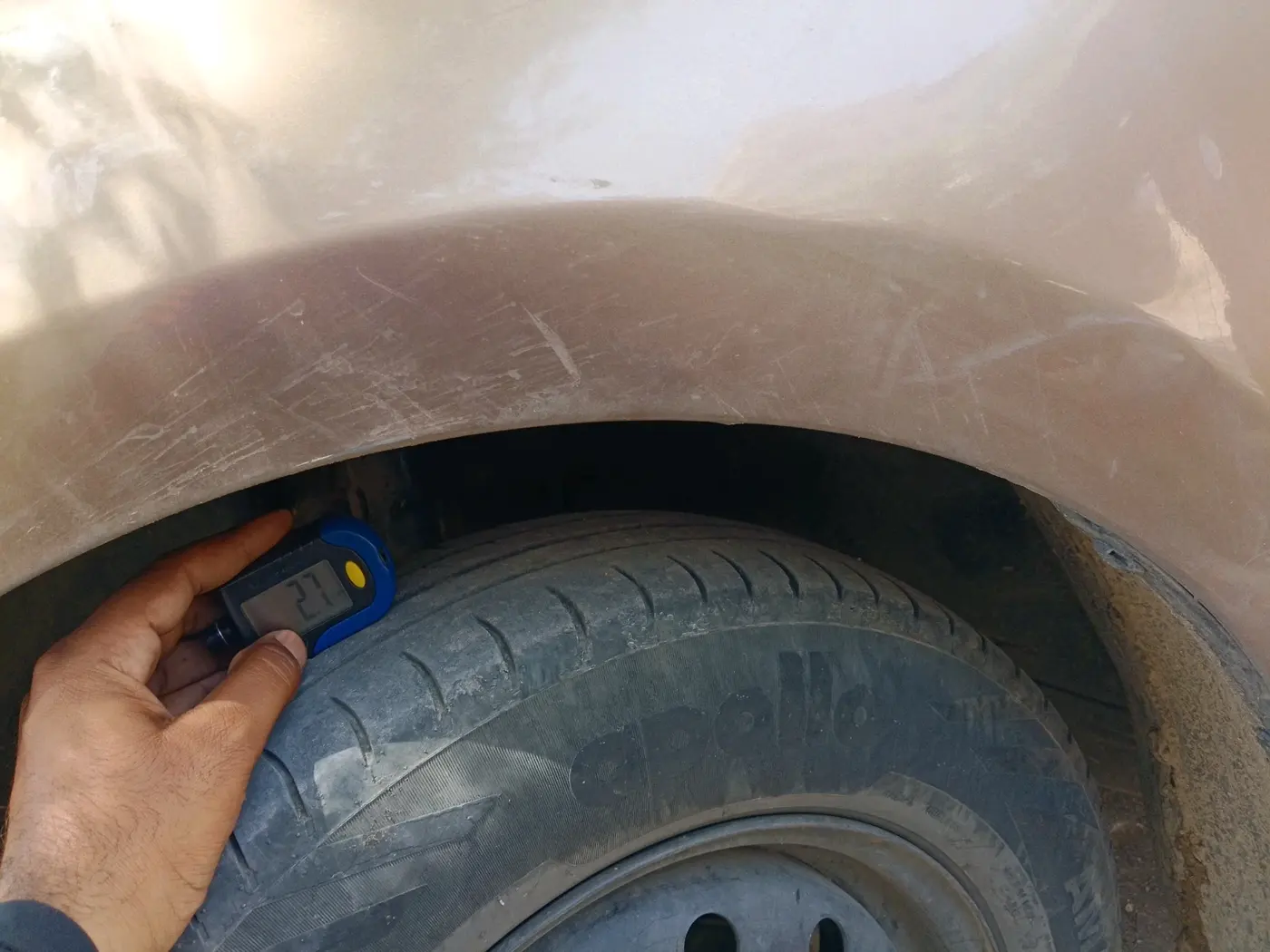 2017 Maruti Dzire VXI, Petrol, Manual, 82,343 km, tyre