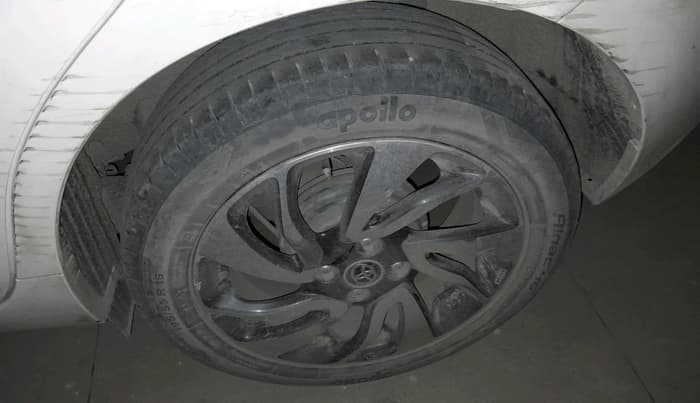2019 Toyota Glanza G, Petrol, Manual, 42,612 km, tyre
