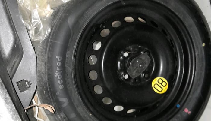 2019 Toyota Glanza G, Petrol, Manual, 42,612 km, tyre