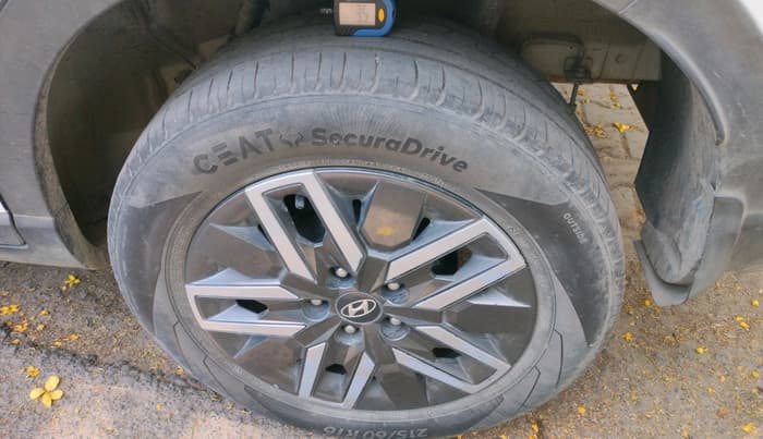 2021 Hyundai VENUE S (O) MT 1.5 CRDI, Diesel, Manual, 59,865 km, tyre