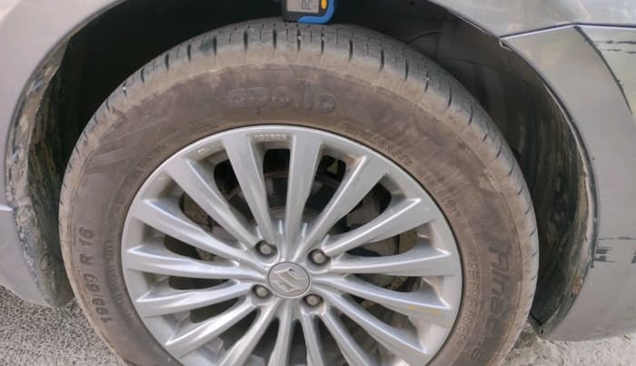 2017 Maruti Ciaz ALPHA 1.4 PETROL, Petrol, Manual, 96,935 km, tyre