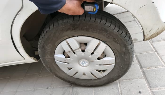 2013 Maruti Alto 800 LXI CNG, CNG, Manual, 93,176 km, tyre