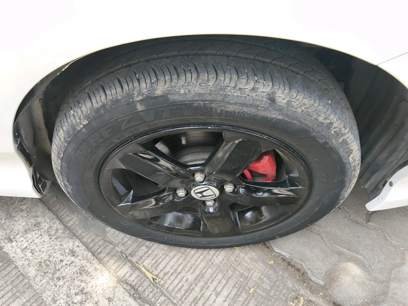2010 Honda City 1.5L I-VTEC V MT, Petrol, Manual, 90,716 km, tyre