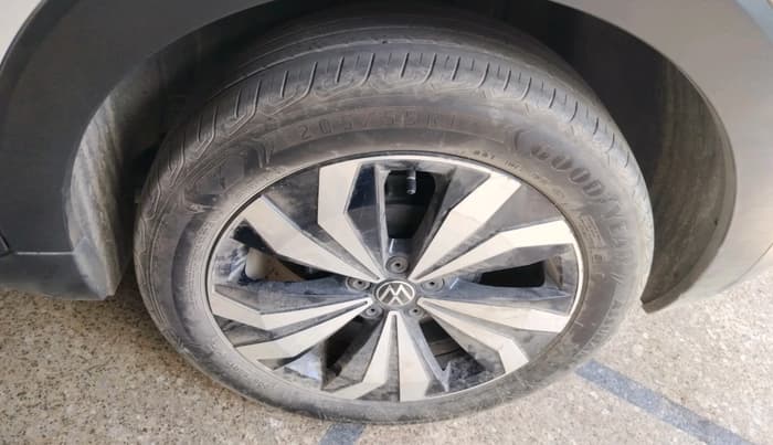 2022 Volkswagen TAIGUN GT PLUS 1.5 TSI DSG, Petrol, Automatic, 59,790 km, tyre