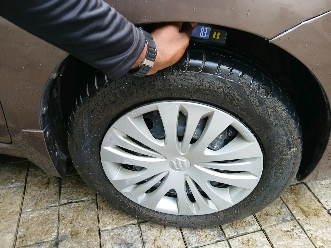 2012 Maruti Ertiga VDI, Diesel, Manual, 1,07,979 km, tyre