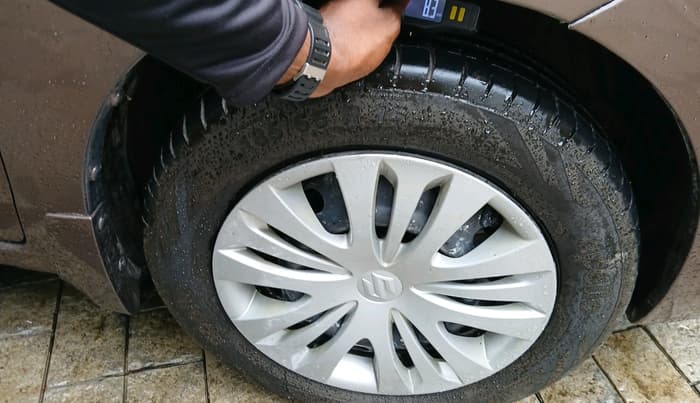 2012 Maruti Ertiga VDI, Diesel, Manual, 1,07,979 km, tyre