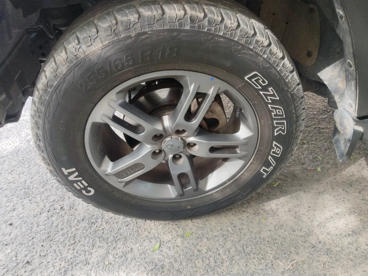 2021 Mahindra Thar LX D AT 4WD HT, Diesel, Automatic, 31,002 km, tyre