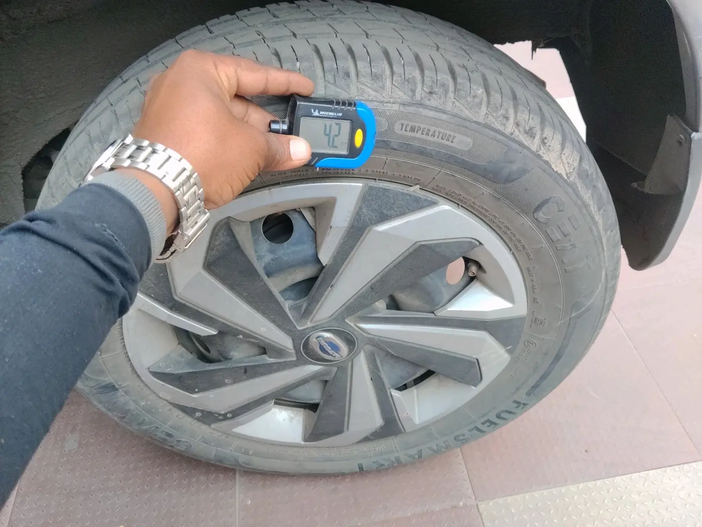 2021 Datsun Redi Go T(O), Petrol, Manual, 42,810 km, tyre